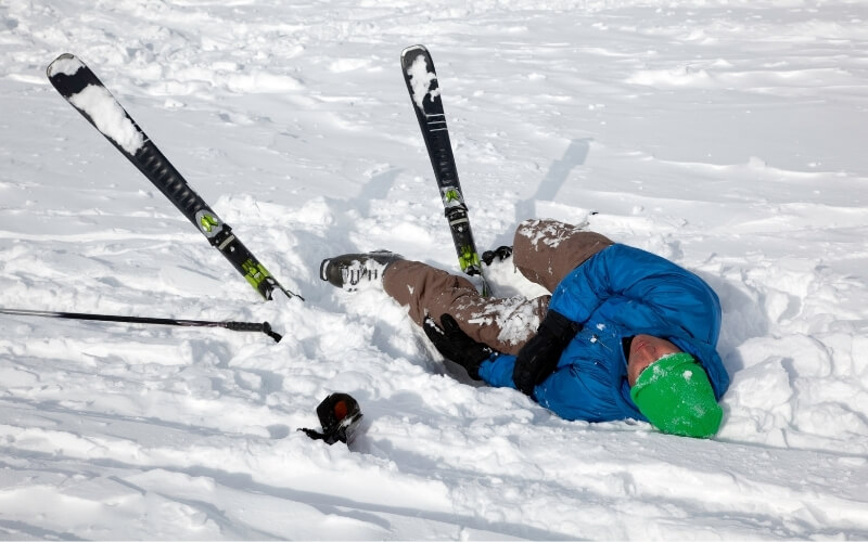 ACL tear skiing